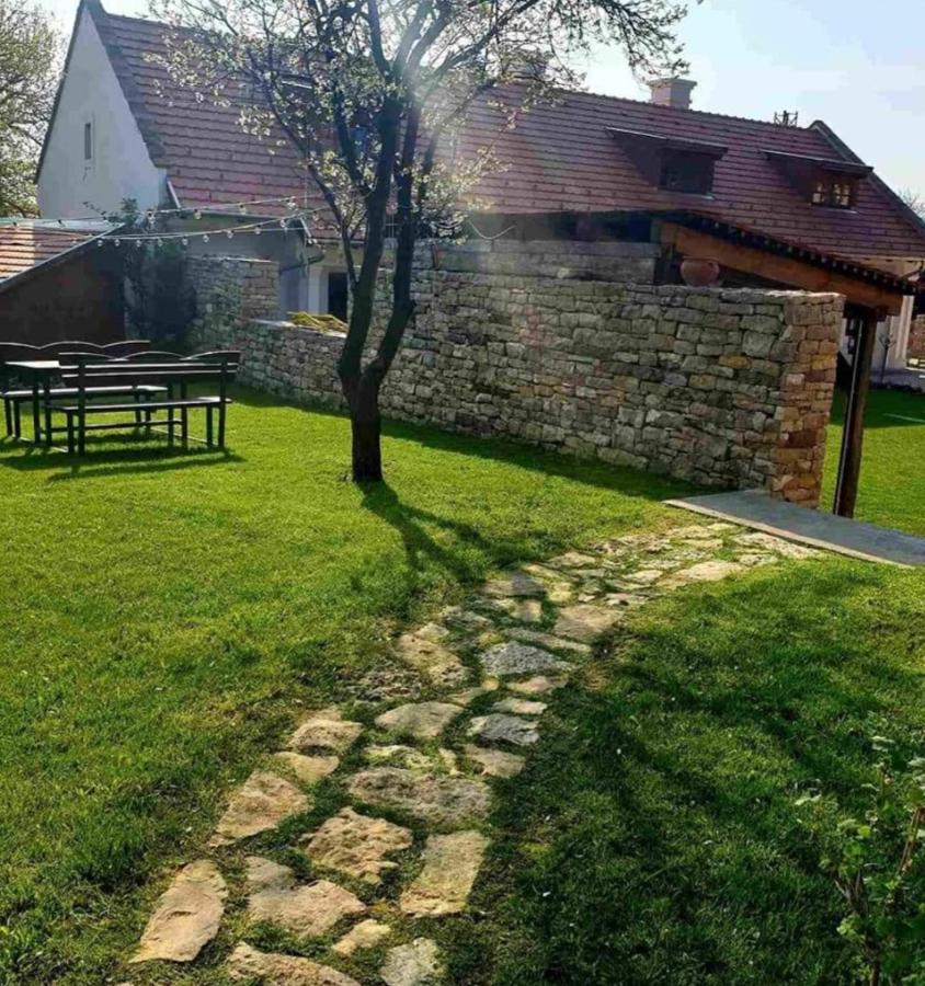 Hotel Aracsi Vendeghaz Balatonfüred Exterior foto