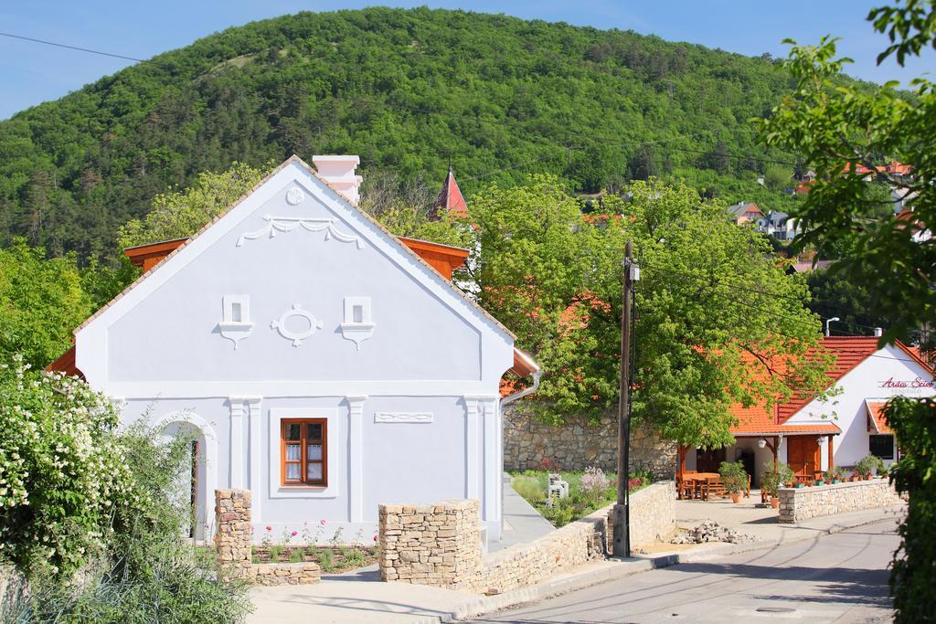 Hotel Aracsi Vendeghaz Balatonfüred Exterior foto